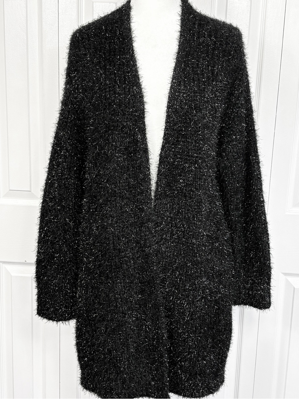 NWT Lane Bryant Fuzzy Black Metallic Eyelash Knit Longline Cardigan 18/20